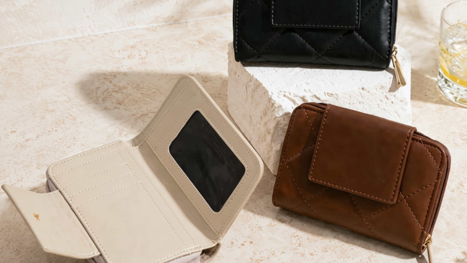 purses banner.png